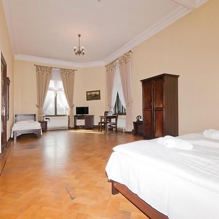 Moszna Zamek Hotel Luaran gambar
