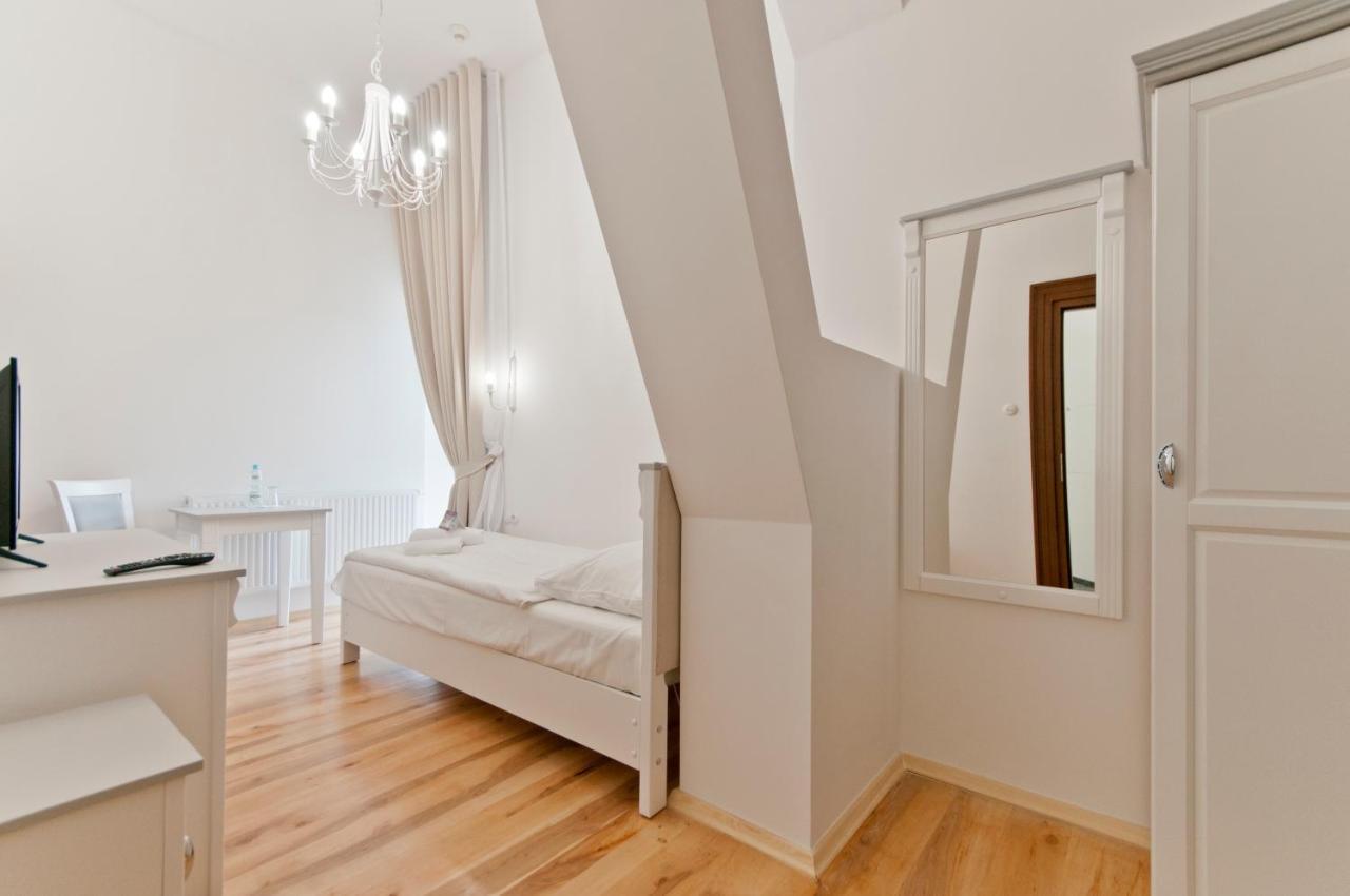 Moszna Zamek Hotel Luaran gambar