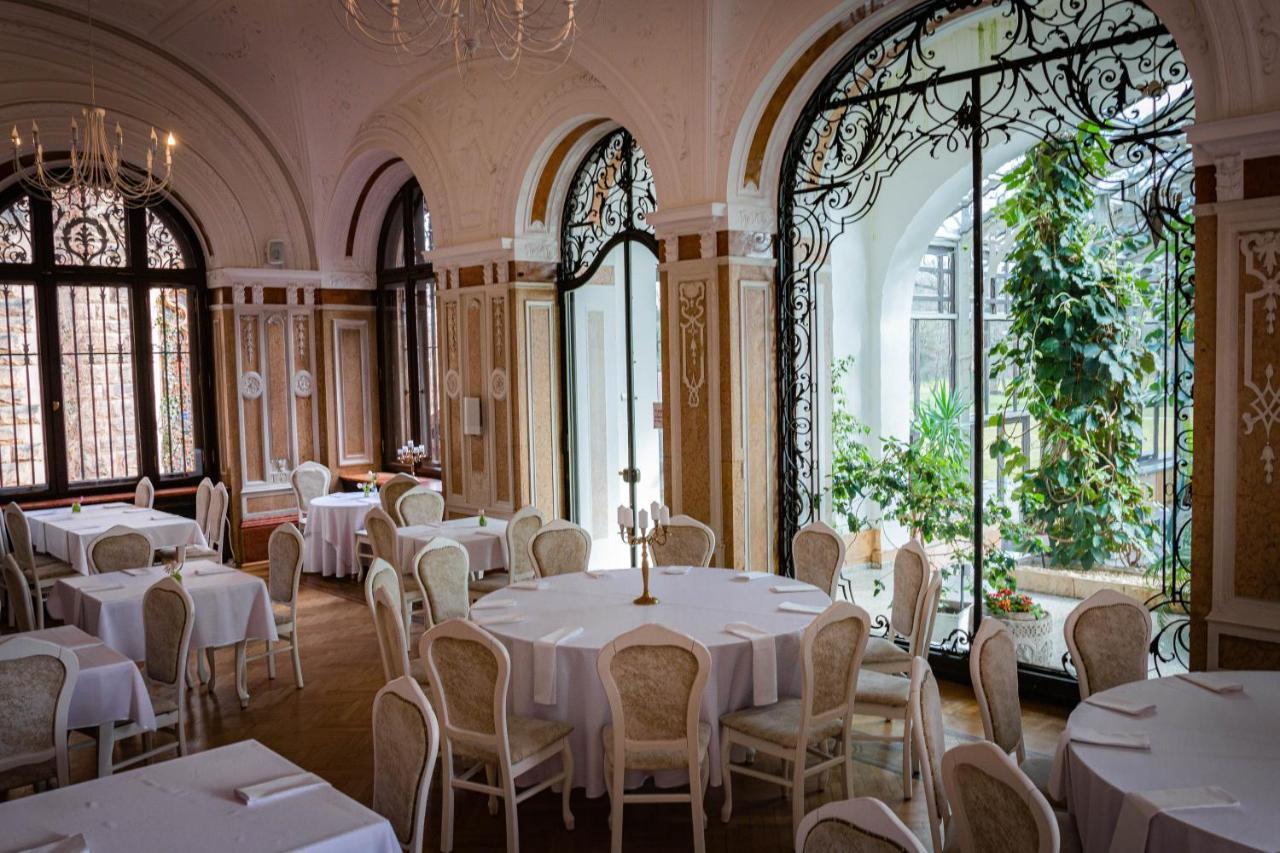 Moszna Zamek Hotel Luaran gambar