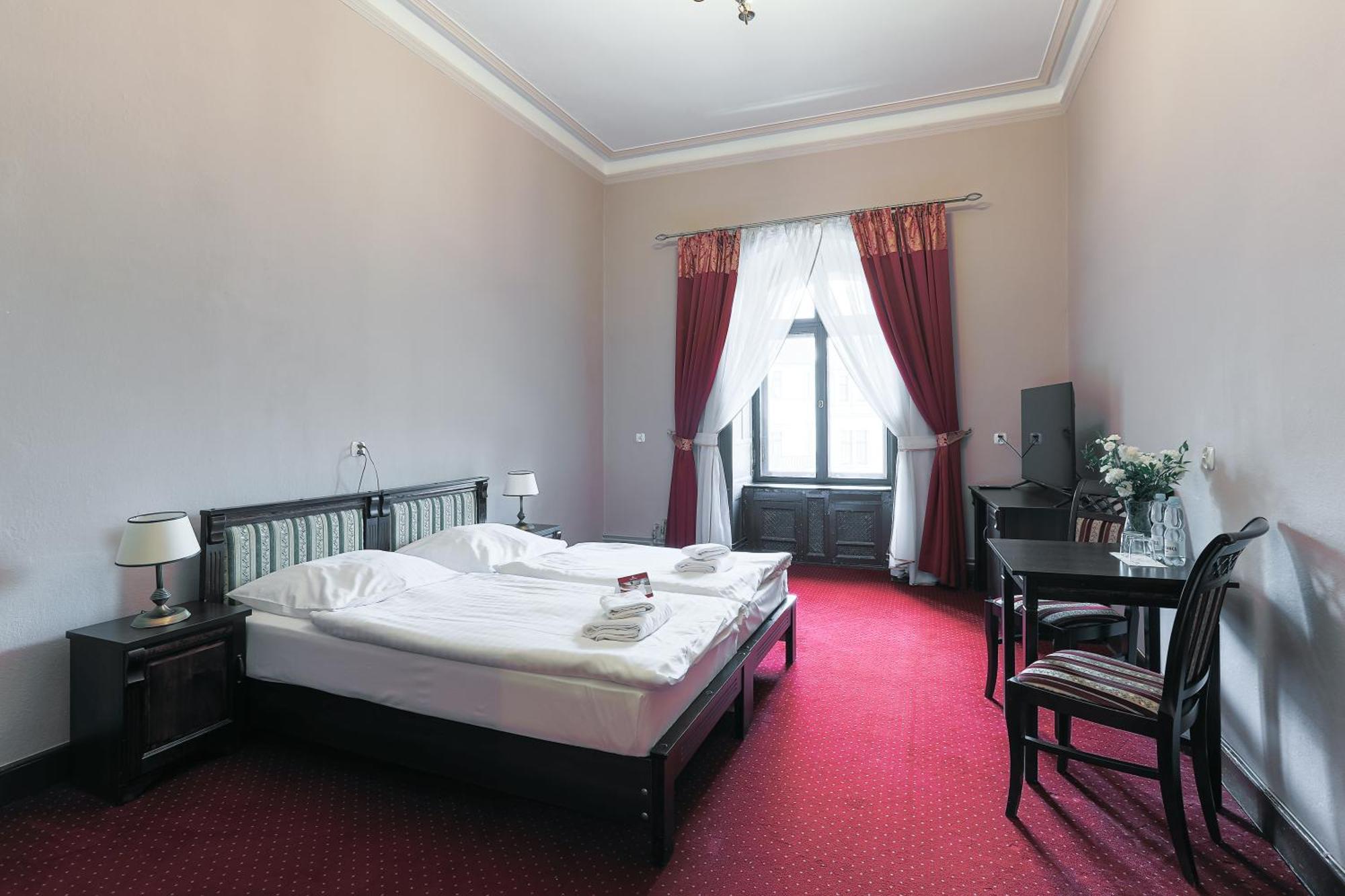 Moszna Zamek Hotel Luaran gambar