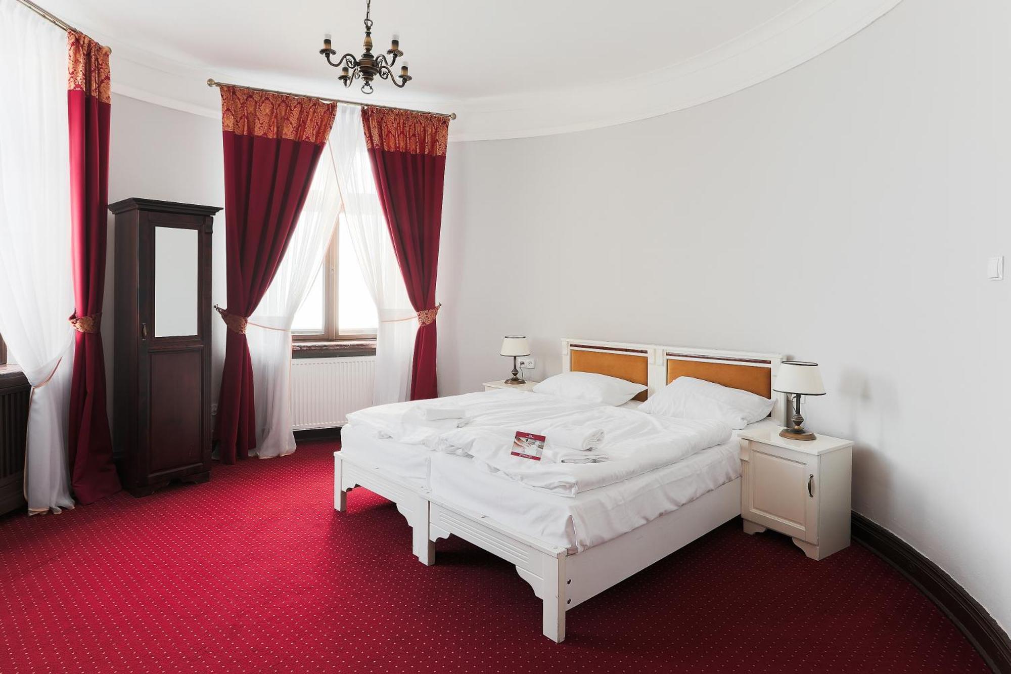 Moszna Zamek Hotel Luaran gambar