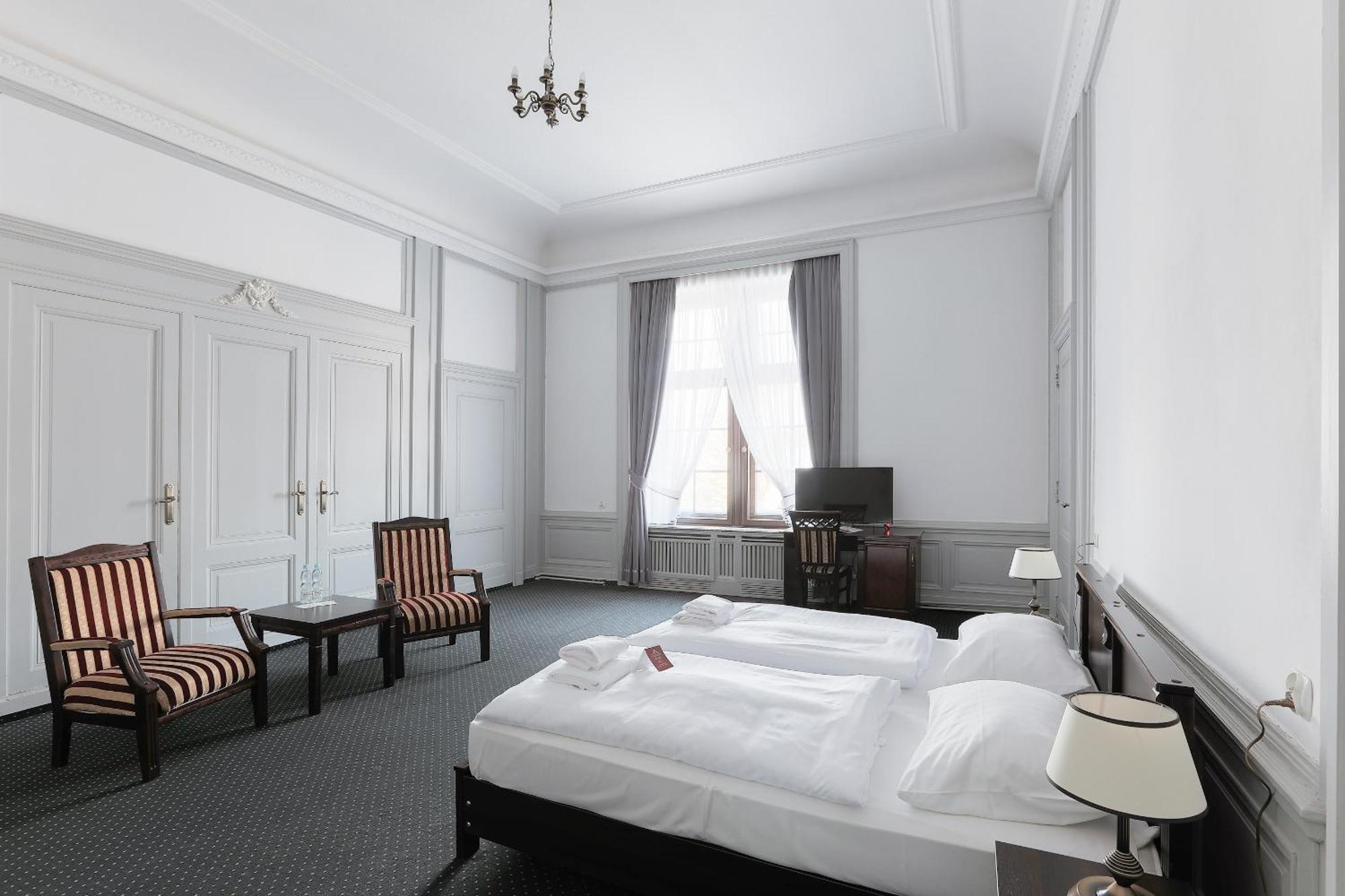 Moszna Zamek Hotel Luaran gambar