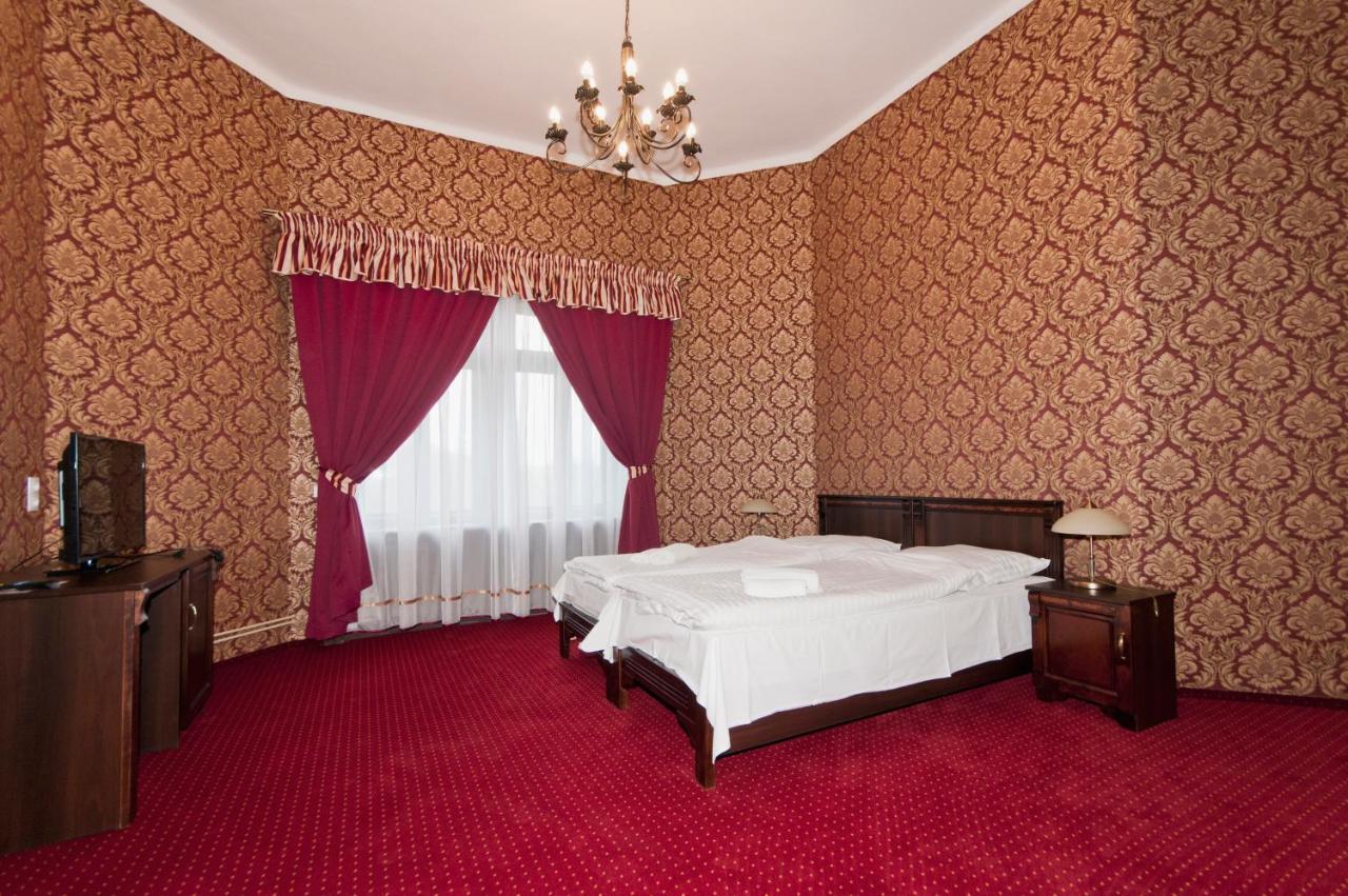 Moszna Zamek Hotel Luaran gambar